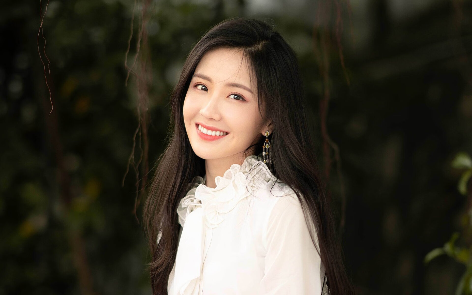 佩德里带动全队节奏，马里单节拉开那不勒斯